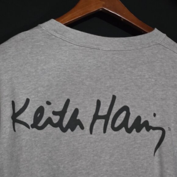 UT Uniqlo Keith Haring - 1st Major Exhibition 1982 NYC Sweatshirt - Gray - Sz XL - Picture 6 of 6